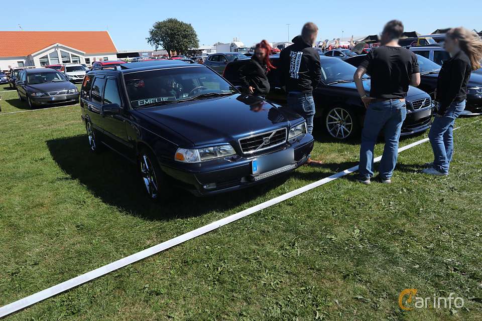 Volvo V70