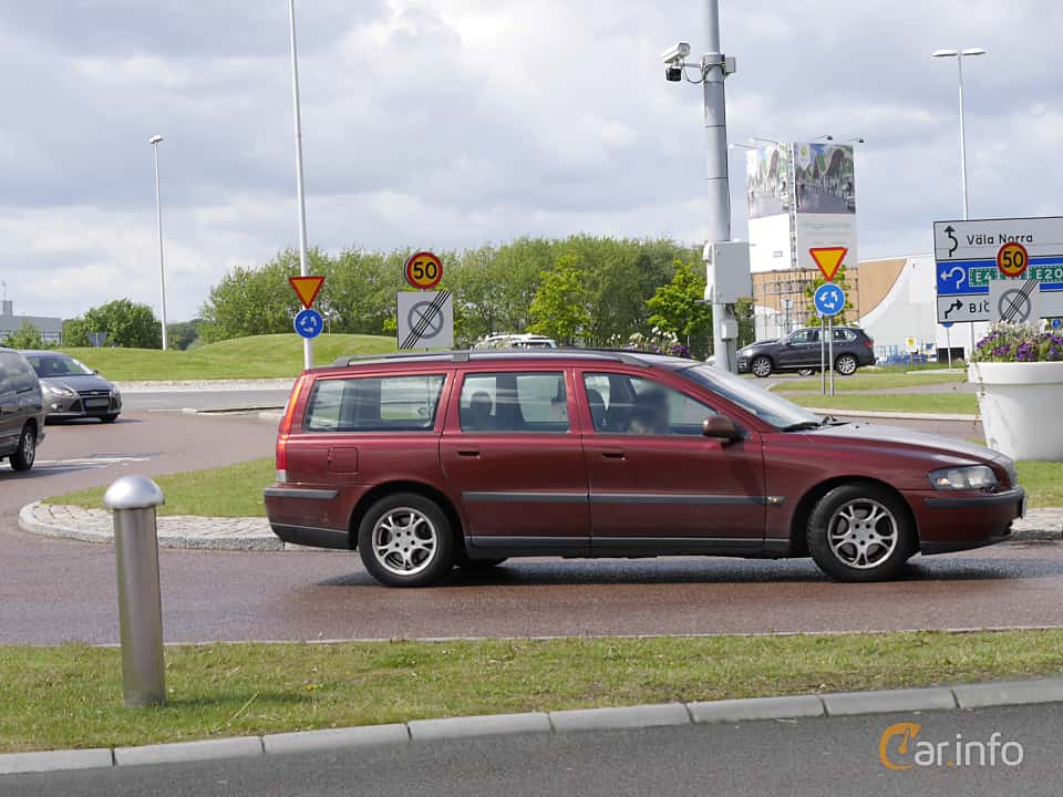 Volvo V70