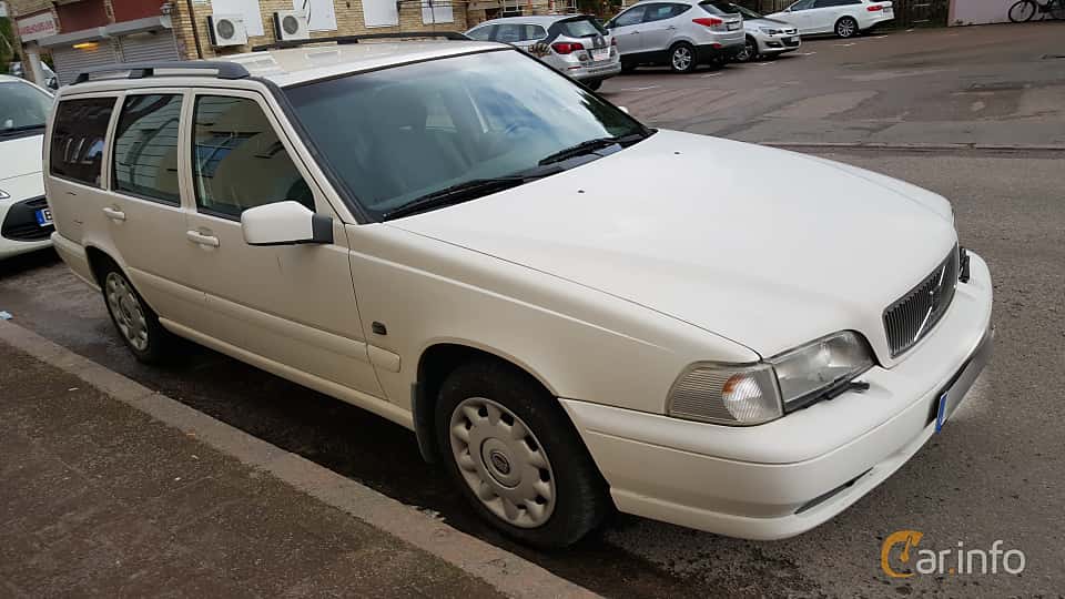 Volvo V70