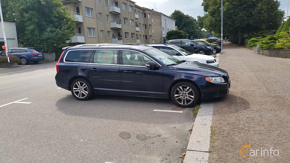 Volvo V70