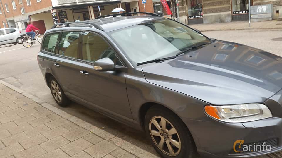 Volvo V70