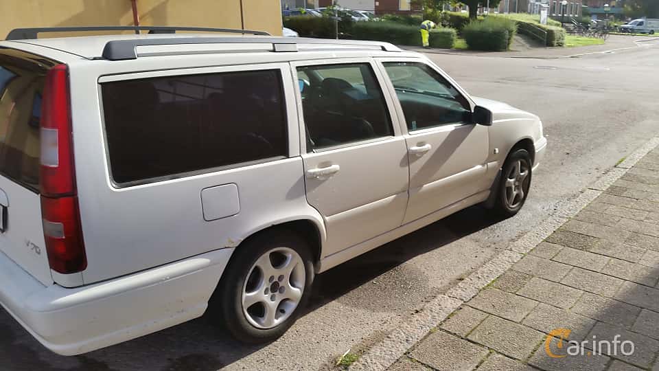 Volvo V70