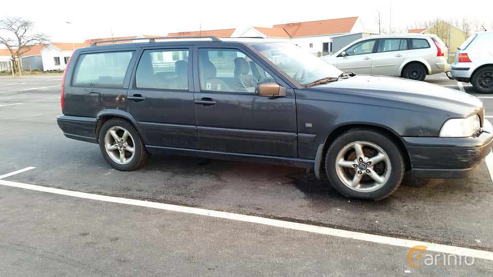 Volvo V70
