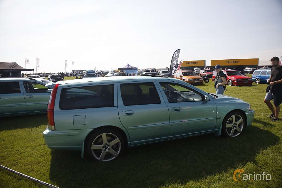 Volvo V70