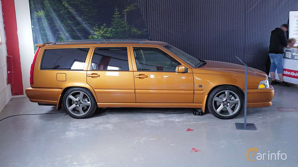 Volvo V70