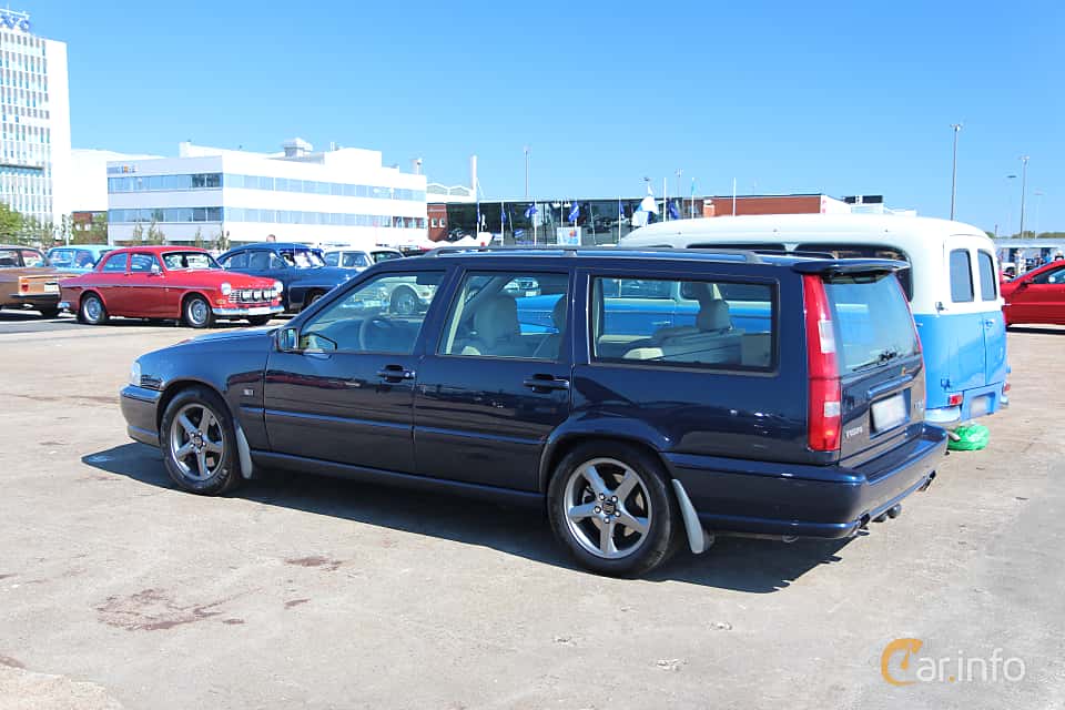 Volvo V70
