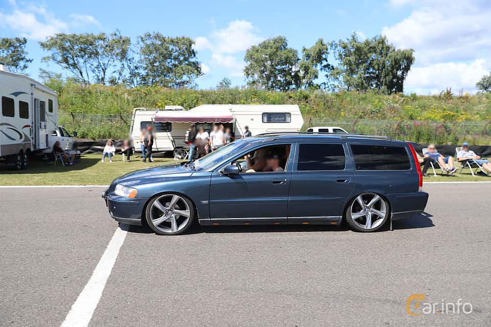 Volvo V70