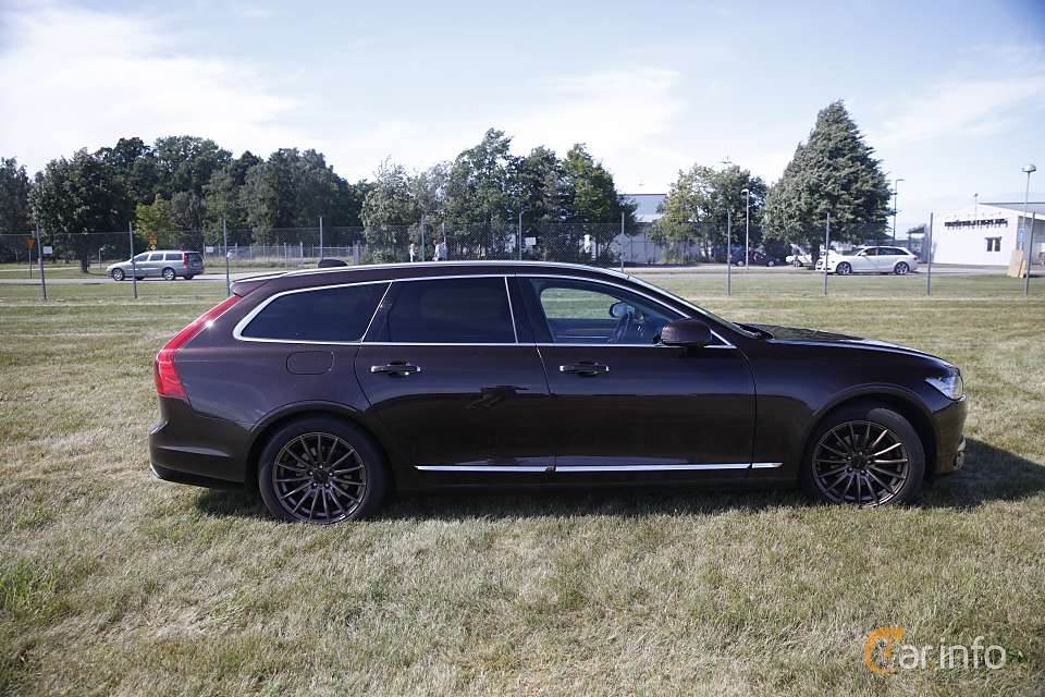 Volvo V90