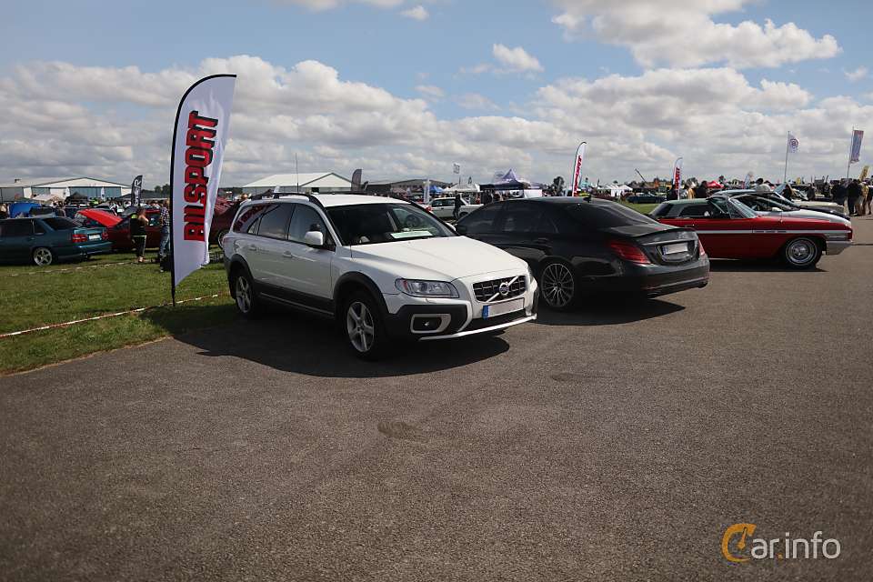Volvo XC70