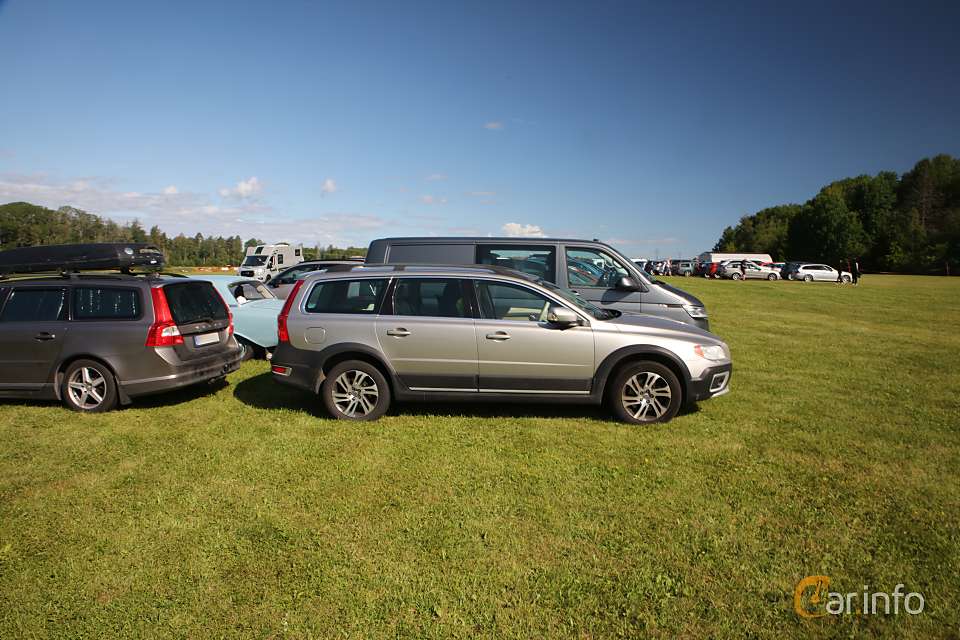 Volvo XC70