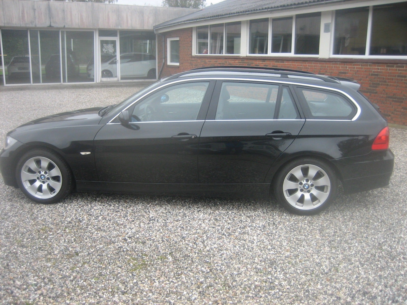 BMW 325d Touring Manual, 6-trins, 197ps, 2007