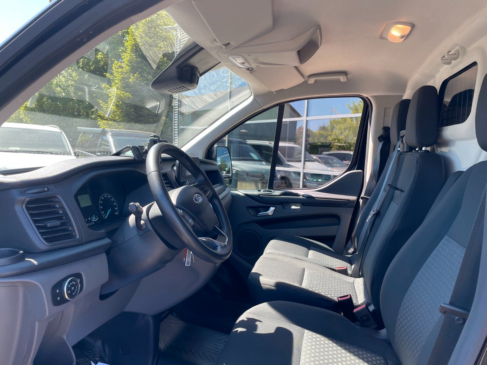 Ford Transit Custom 340 2.0 EcoBlue SelectShift, 6-trinn, 130hk, 2023