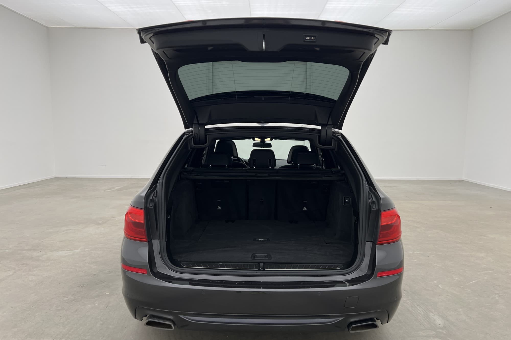 BMW 540i xDrive Touring Steptronic, 340hp, 2018