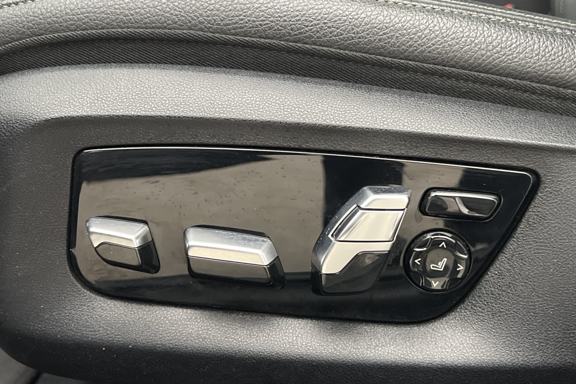 BMW 540i xDrive Touring Steptronic, 340hp, 2018