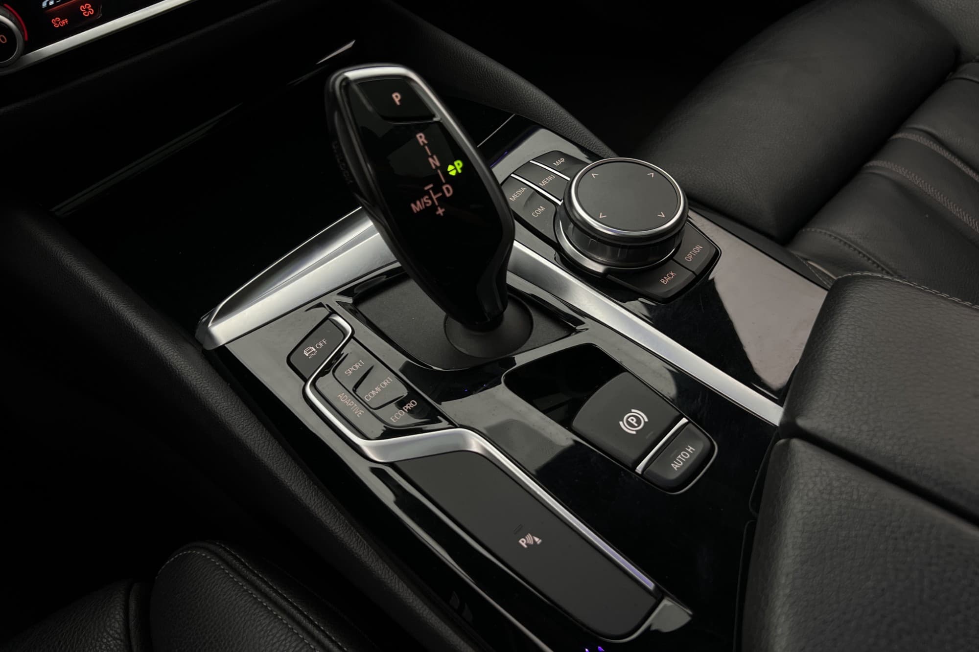 BMW 540i xDrive Touring Steptronic, 340hp, 2018