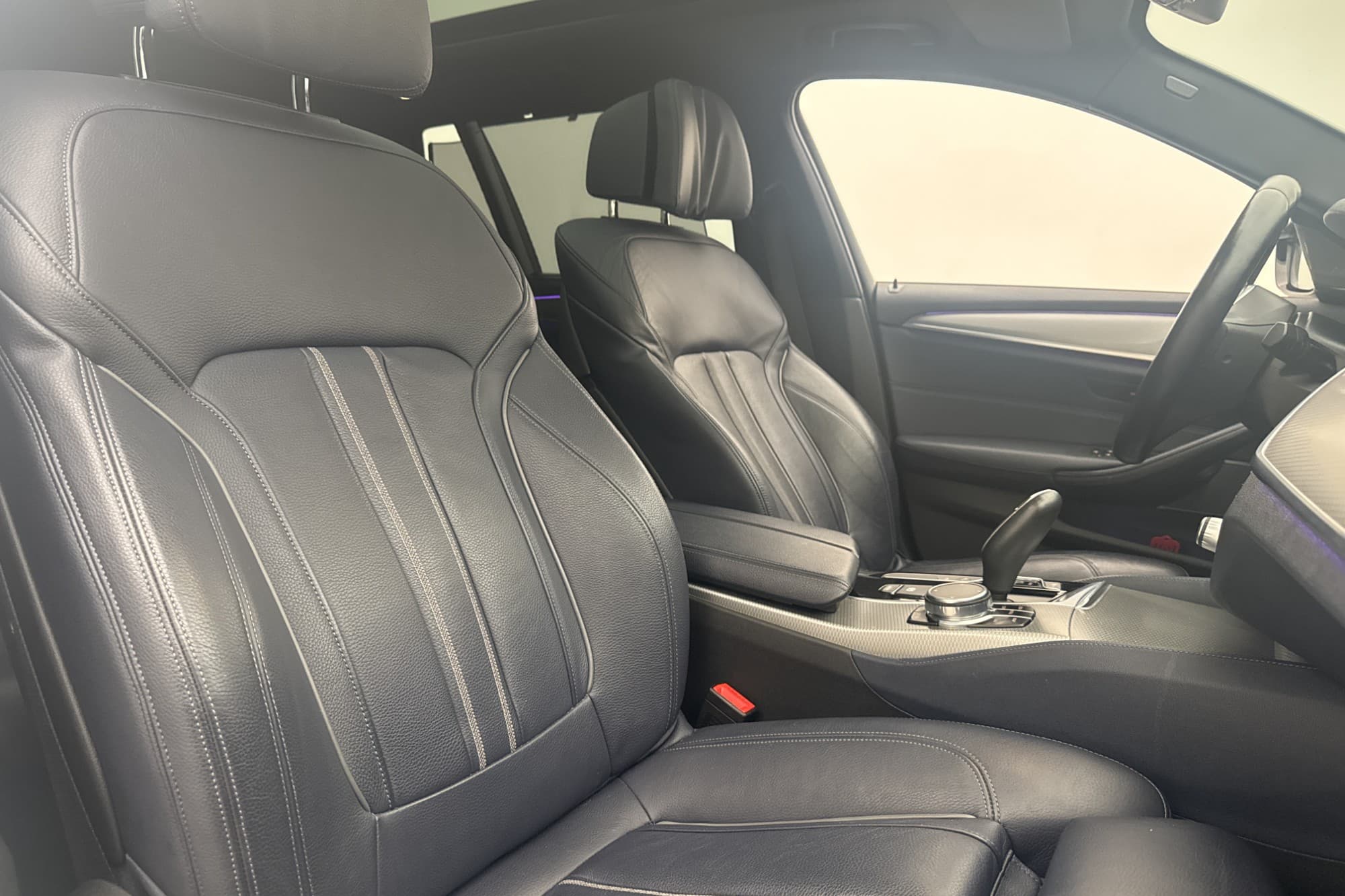 BMW 540d xDrive Touring Steptronic, 320hp, 2018