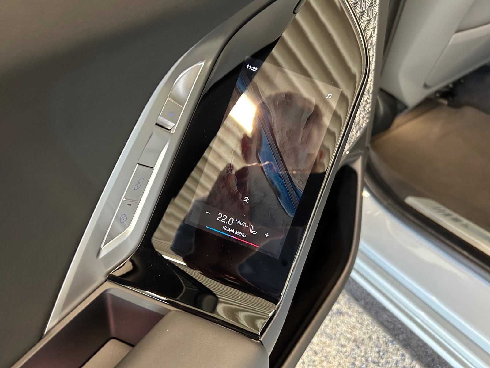 BMW i7 xDrive60, 544ps, 2023