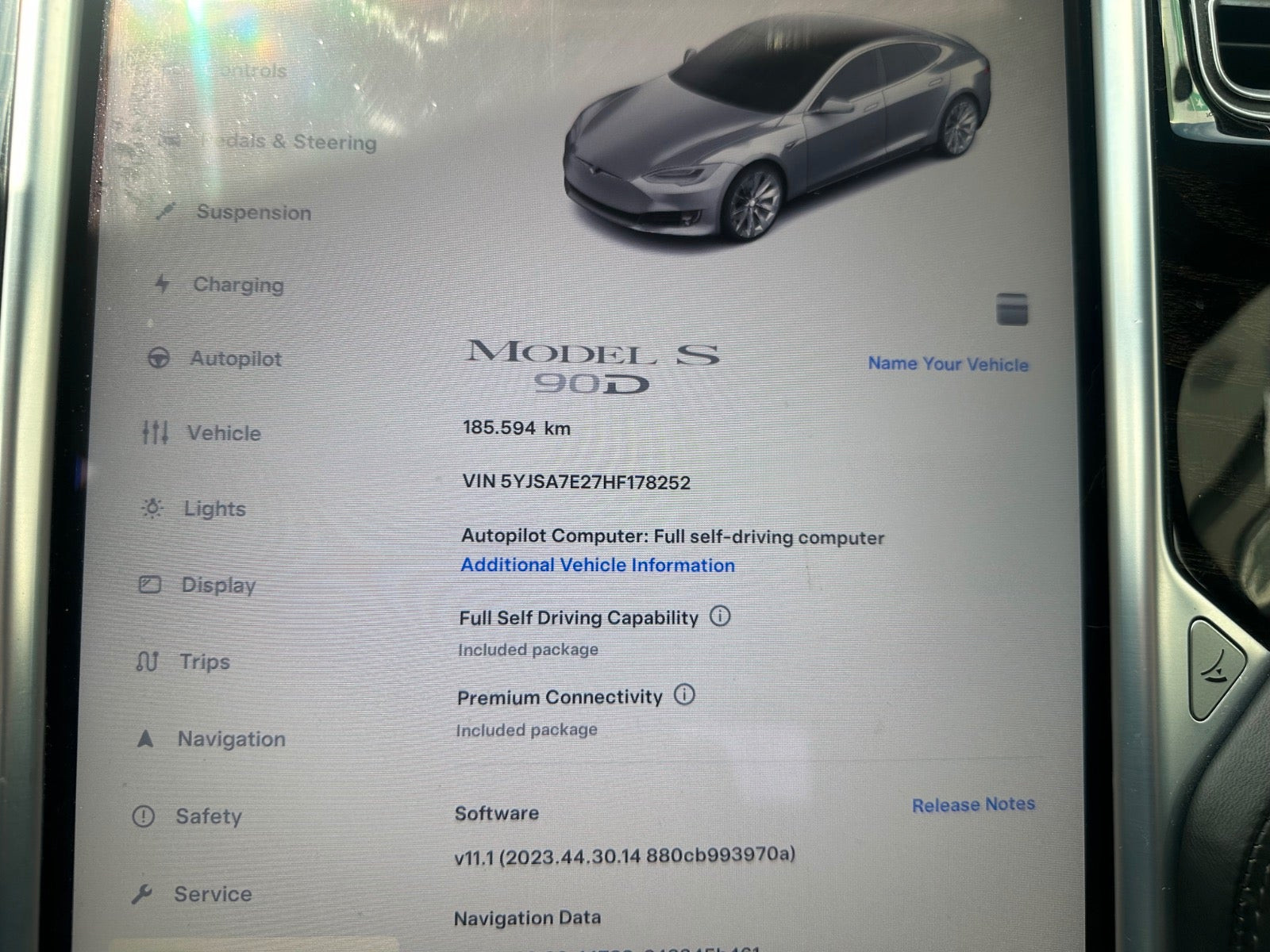 Tesla Model S 90D, 423hp, 2017