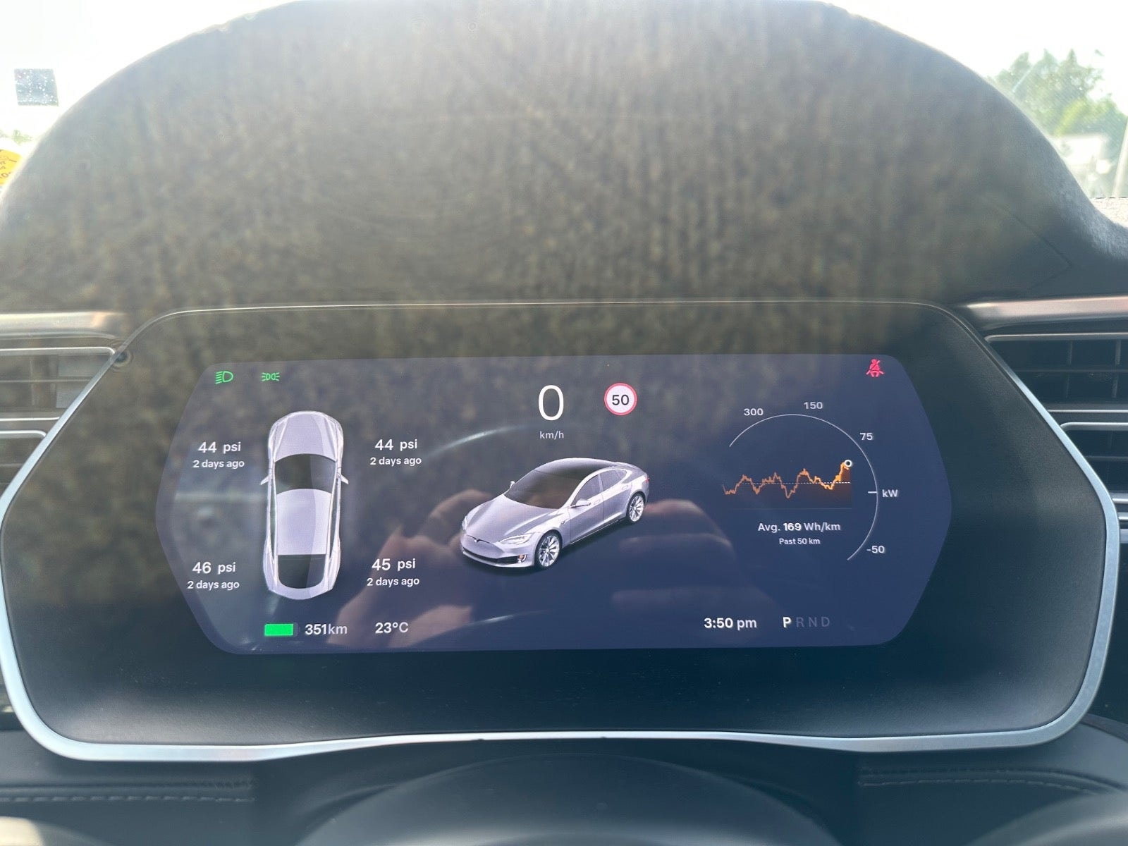 Tesla Model S 90D, 423hp, 2017