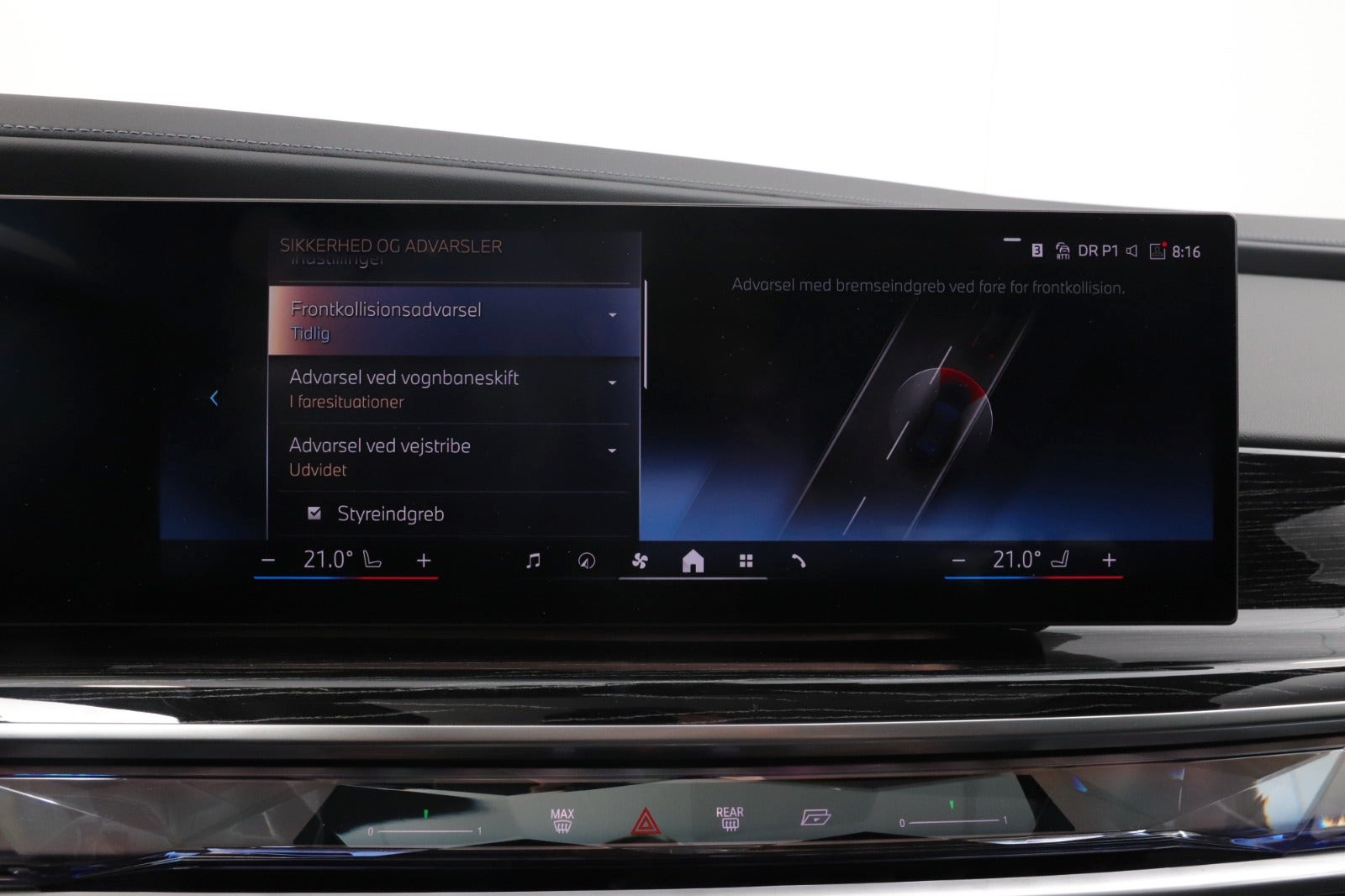BMW i7 eDrive50, 455ps, 2024