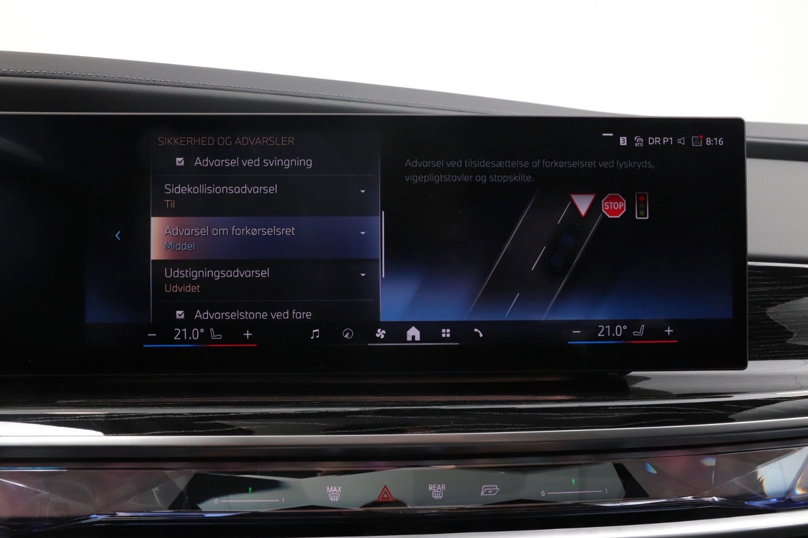 BMW i7 eDrive50, 455ps, 2024