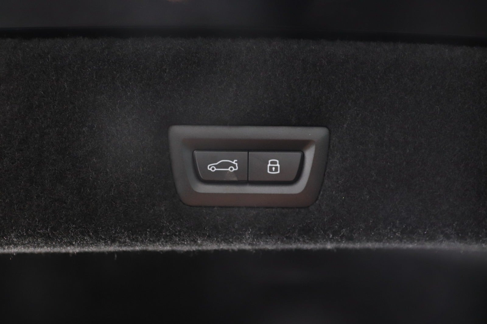 BMW i7 eDrive50, 455ps, 2024