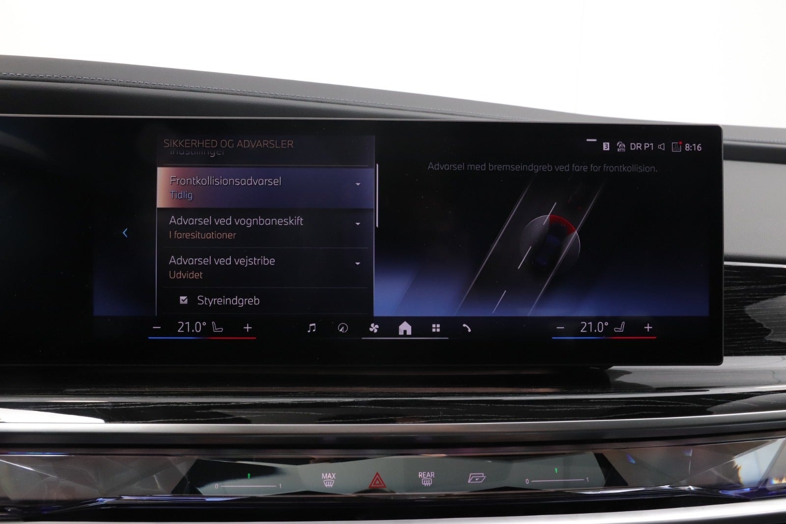 BMW i7 eDrive50, 455ps, 2024