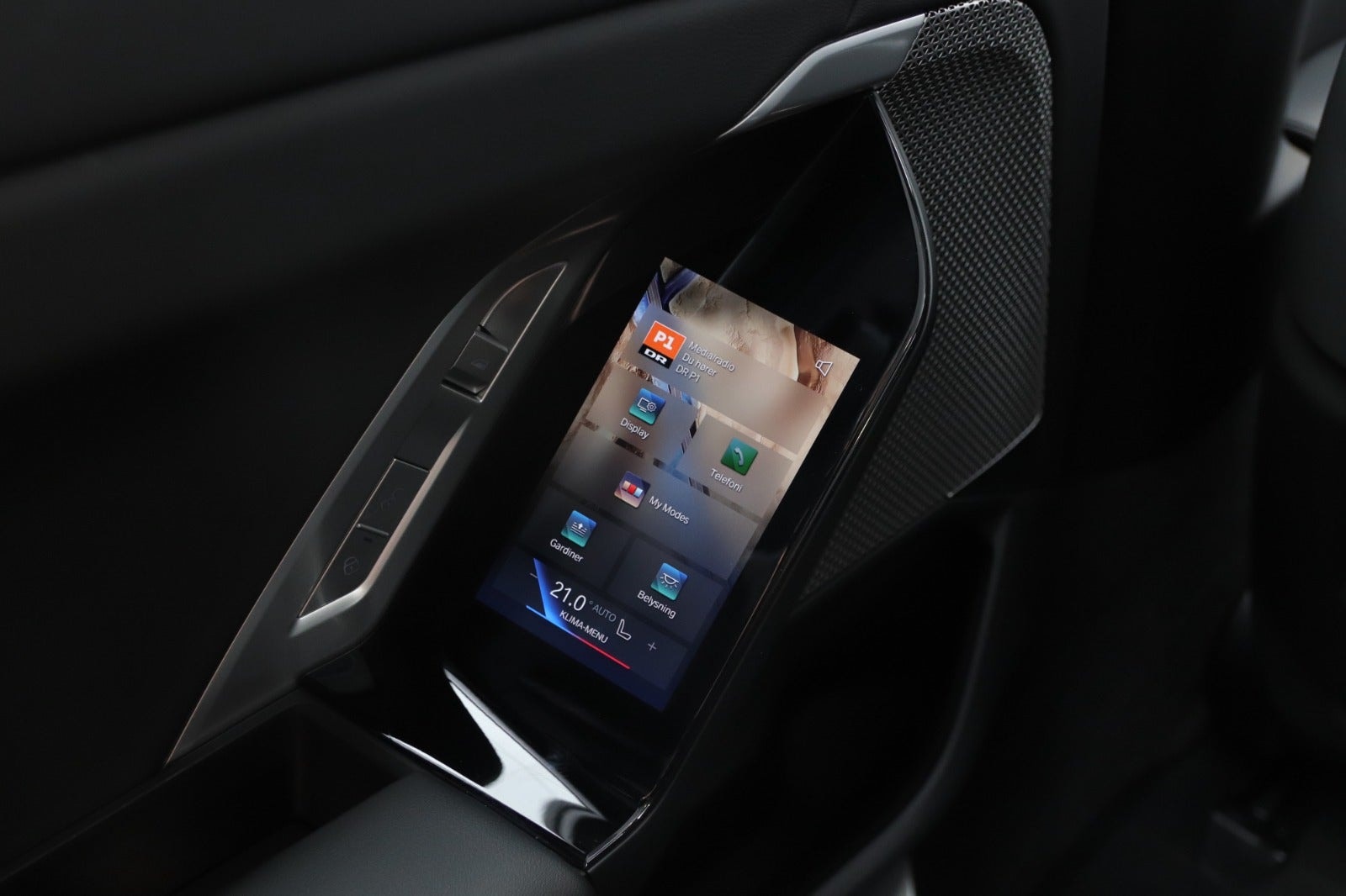BMW i7 eDrive50, 455ps, 2024