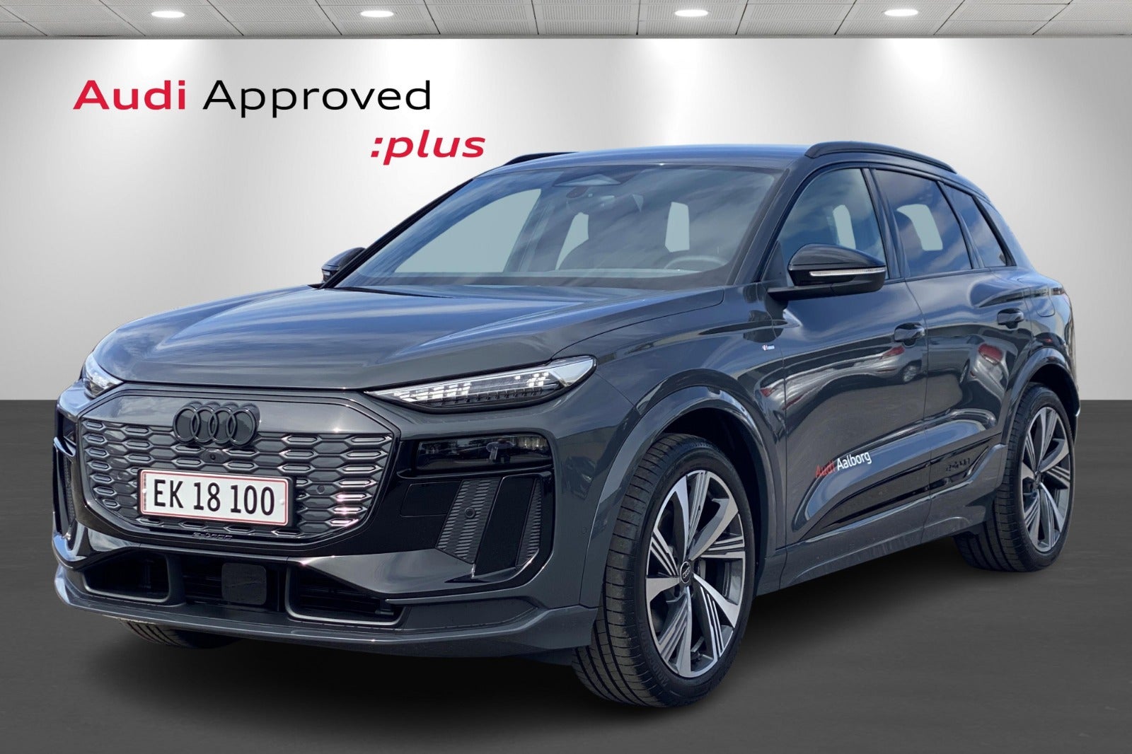 Audi Q6 e-tron, 252ps, 2025