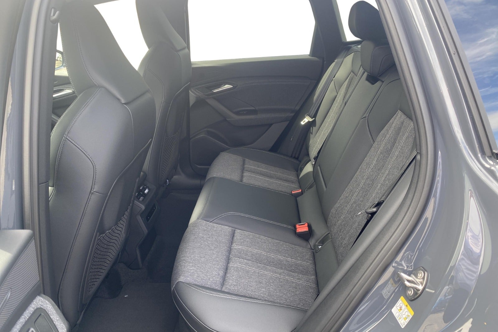 Audi Q6 e-tron, 252ps, 2025