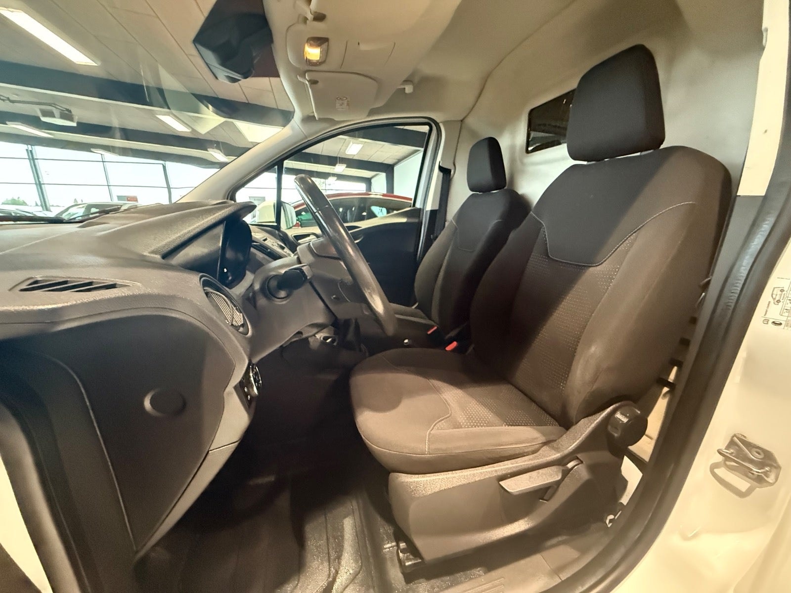 Ford Transit Courier 1.0 EcoBoost Manual, 5-trins, 100ps, 2015