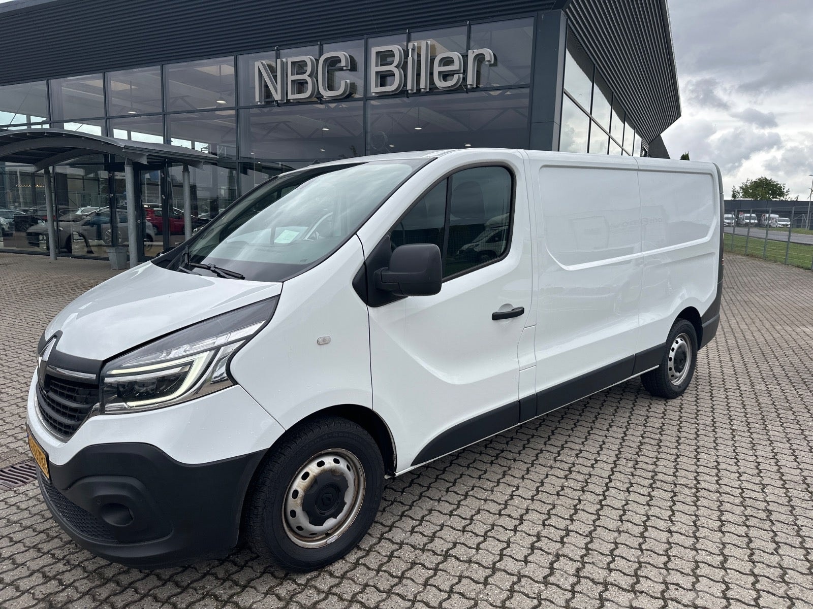 Renault Trafic Panel Van 3.0t 2.0 dCi Manual, 120hp, 2019