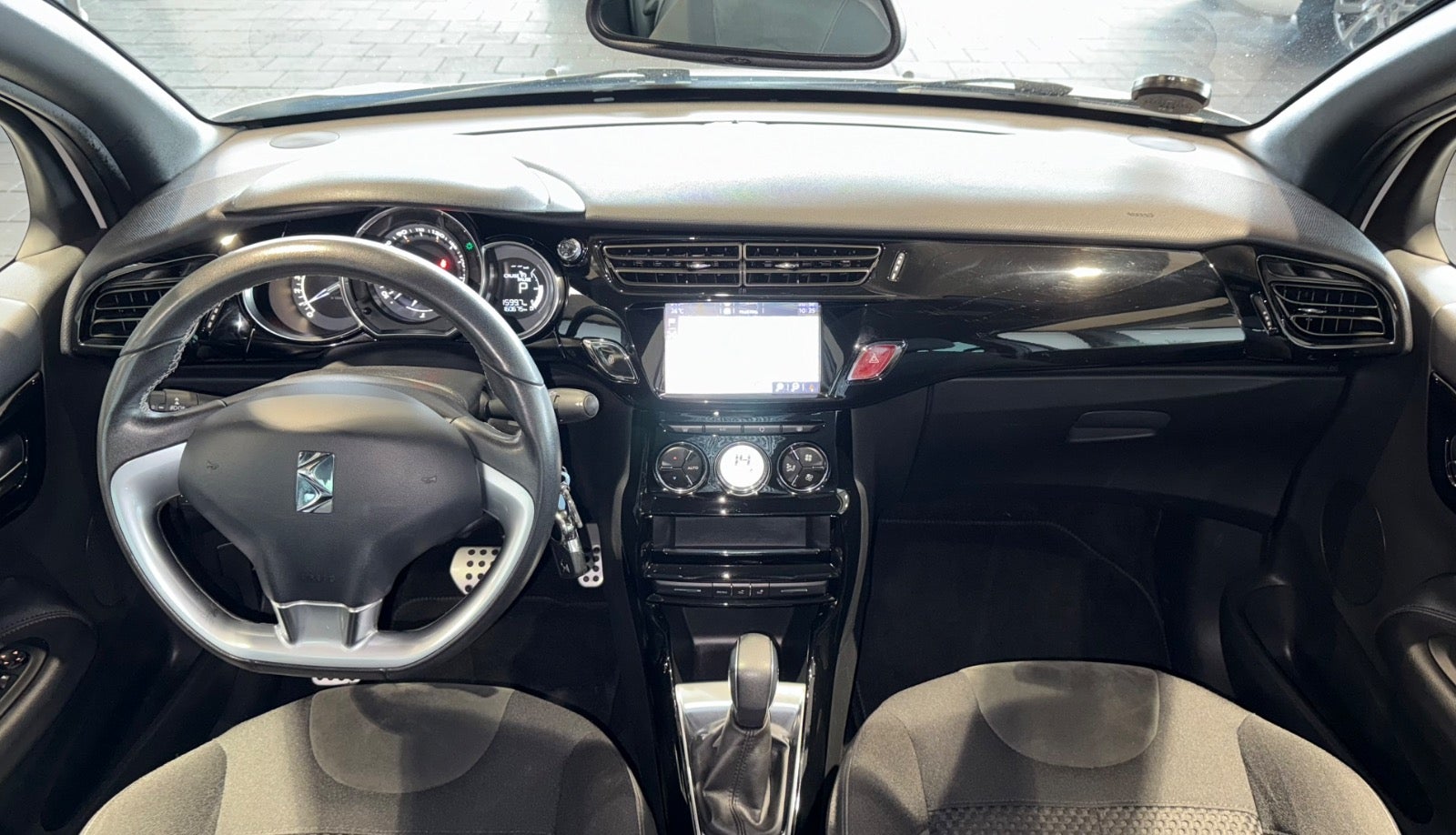 DS 3 Cabriolet 1.2 PureTech VTi Automatic, 110hp, 2016