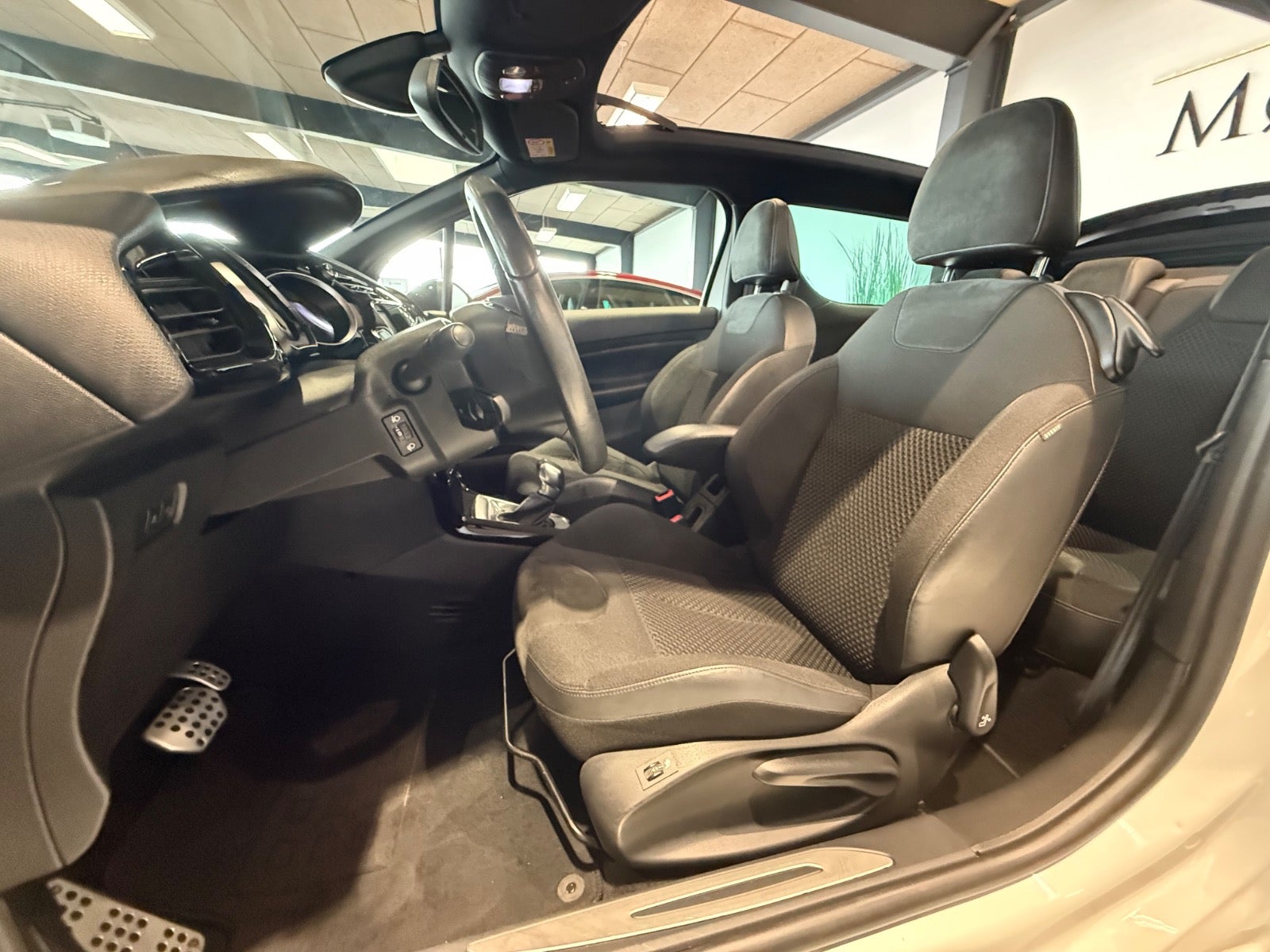 DS 3 Cabriolet 1.2 PureTech VTi Automatic, 110hp, 2016