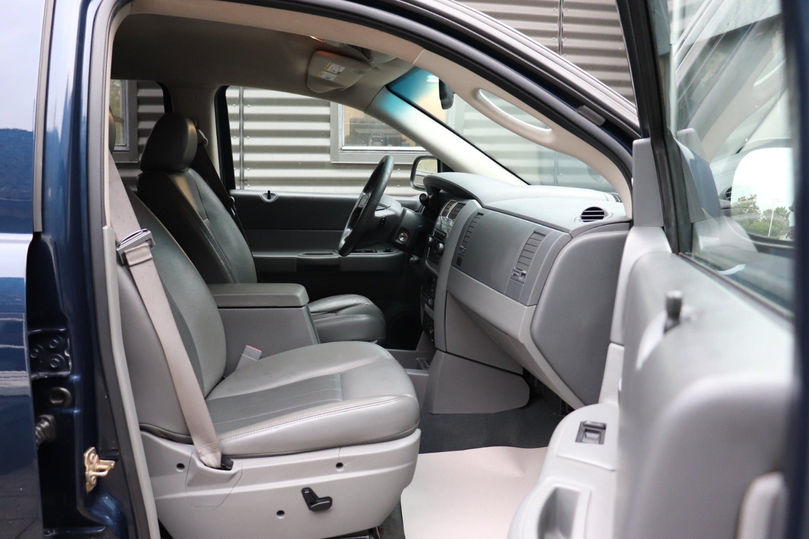 Dodge Durango 5.7 V8 4WD Automatic, 5-trins, 340ps, 2005
