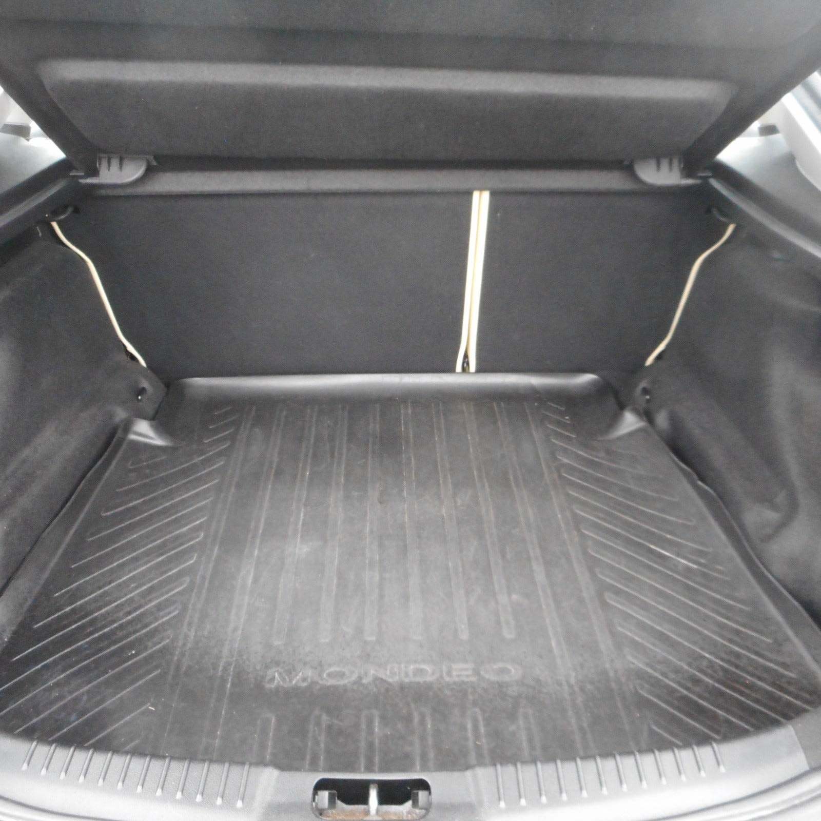 Ford Mondeo Hatchback 2.0 TDCi Manual, 140hp, 2009