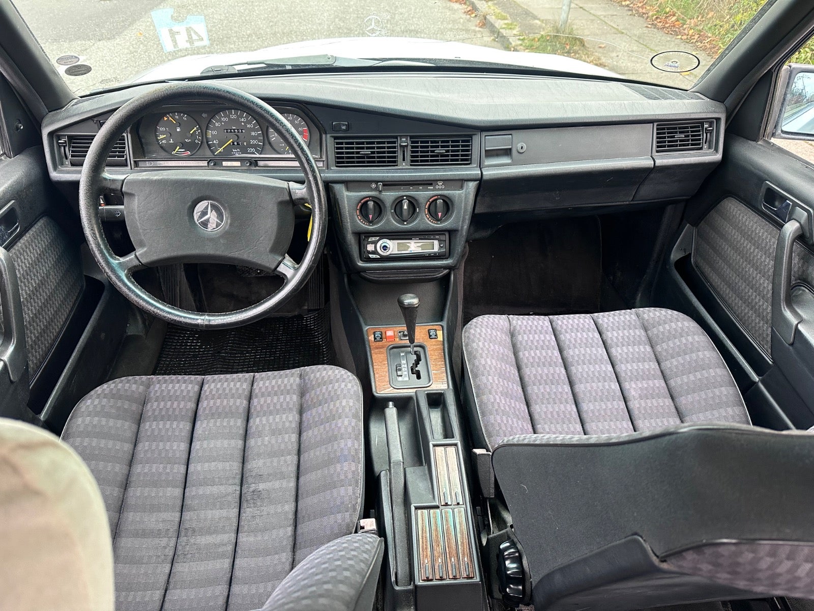Mercedes-Benz 190 E 4G-Tronic, 118ps, 1990