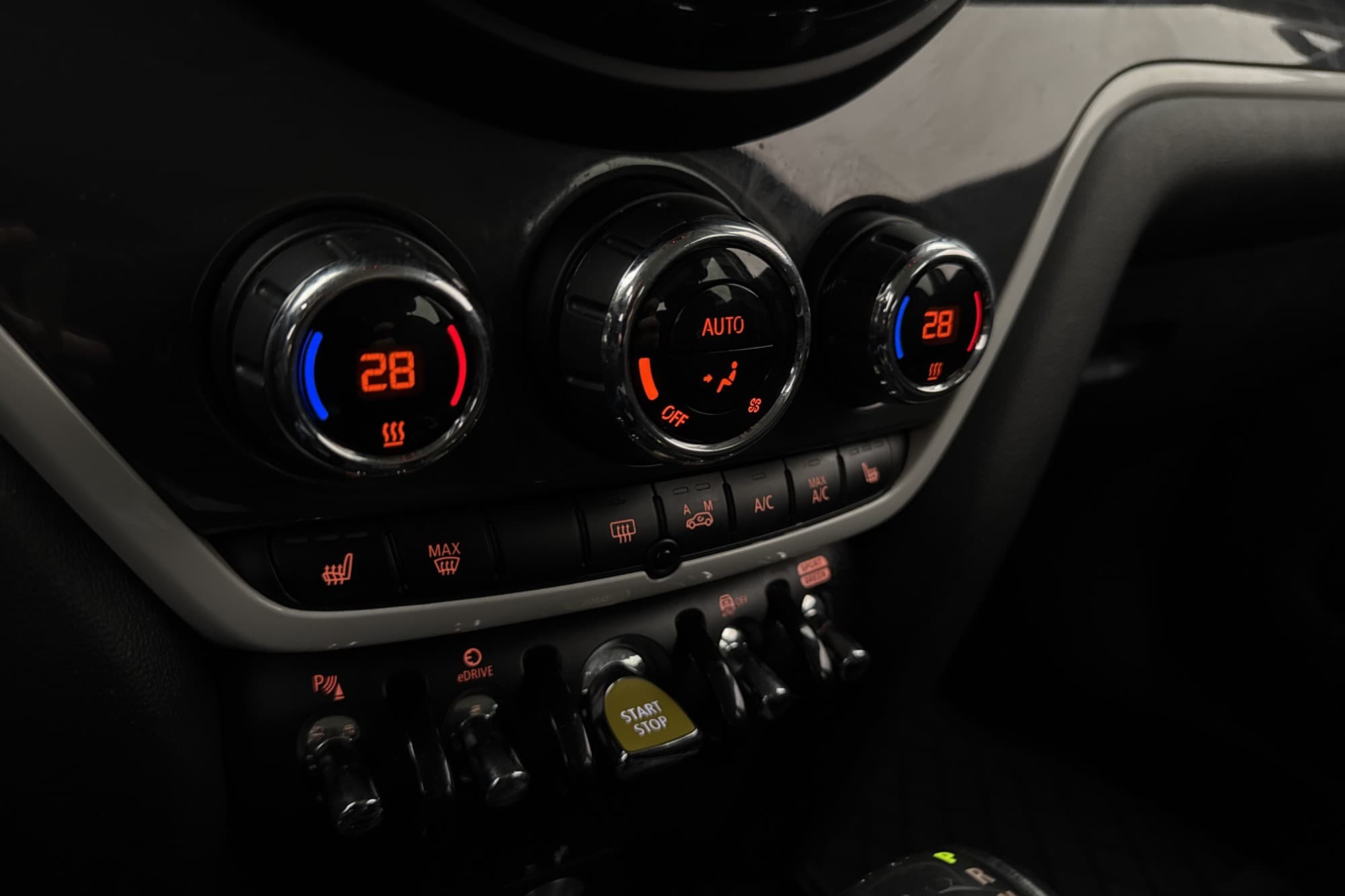 MINI Countryman Cooper SE ALL4 Automatisk, 6-trinn, 224hk, 2019