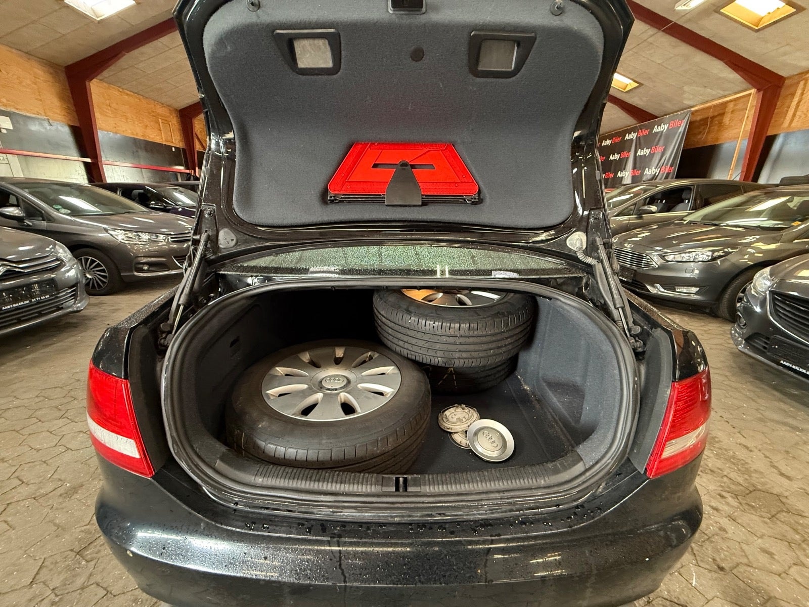 Audi A6 Sedan 2.4 Multitronic, 177ps, 2007