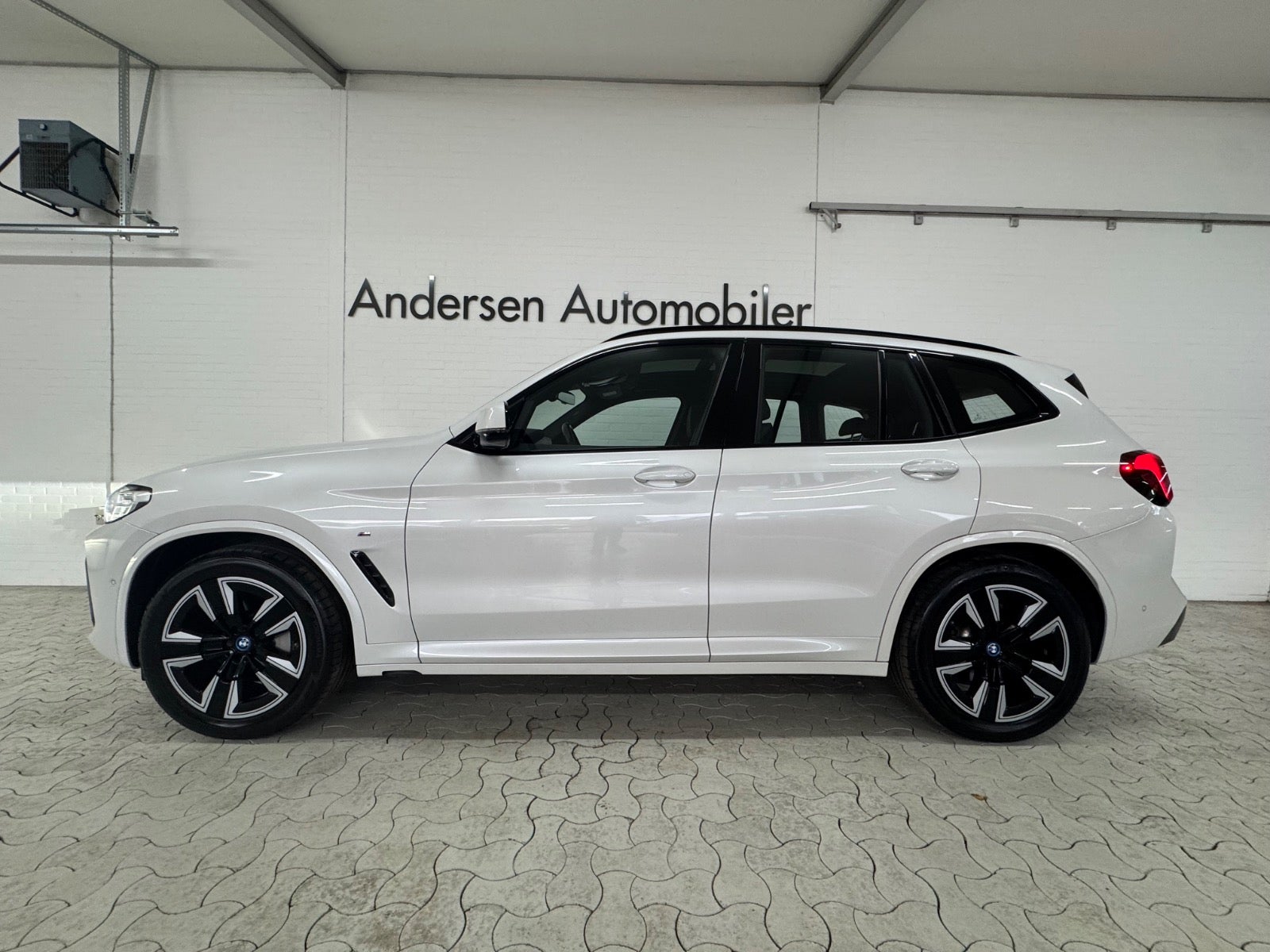 BMW iX3, 286hk, 2021