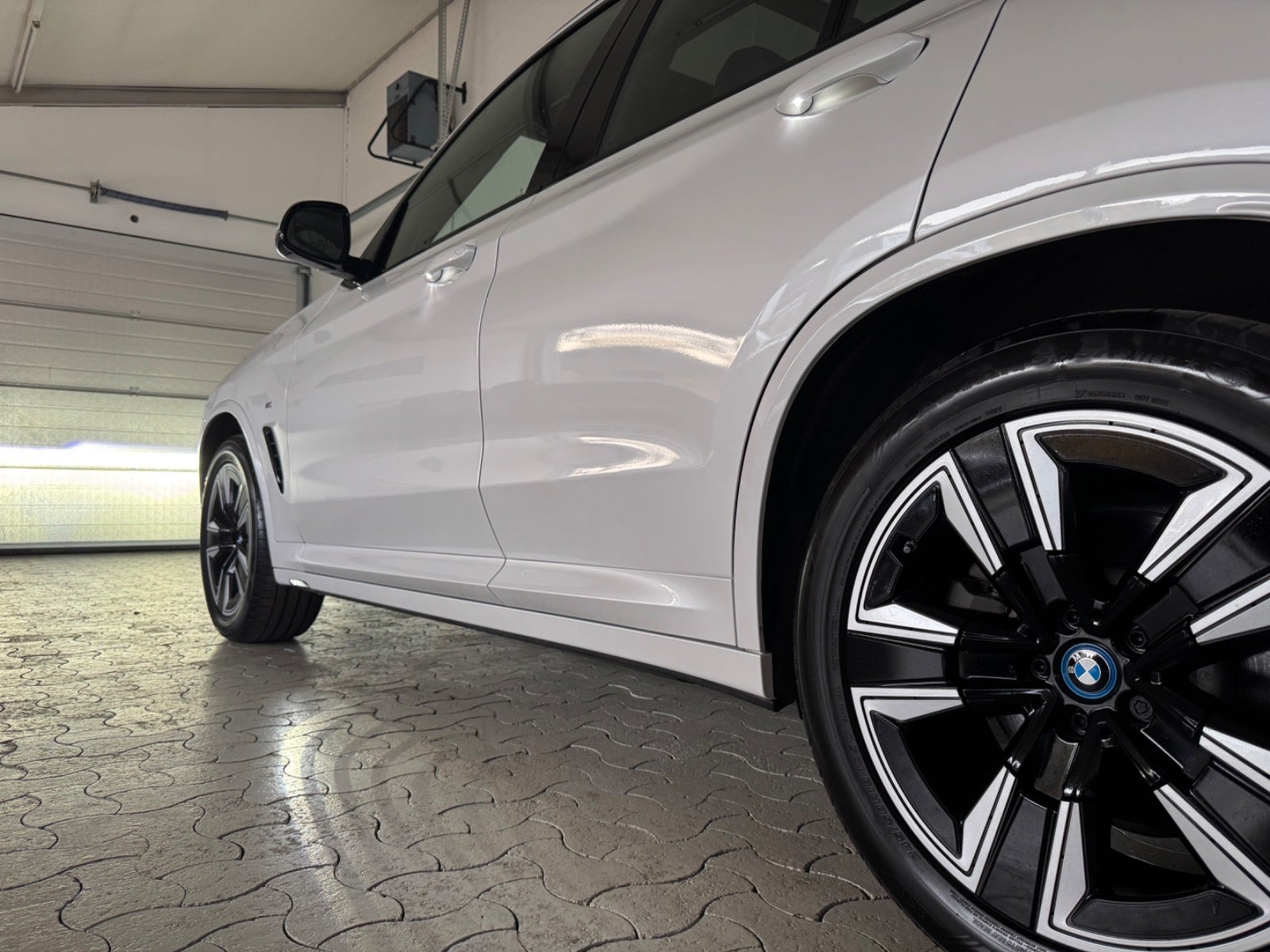BMW iX3, 286hk, 2021