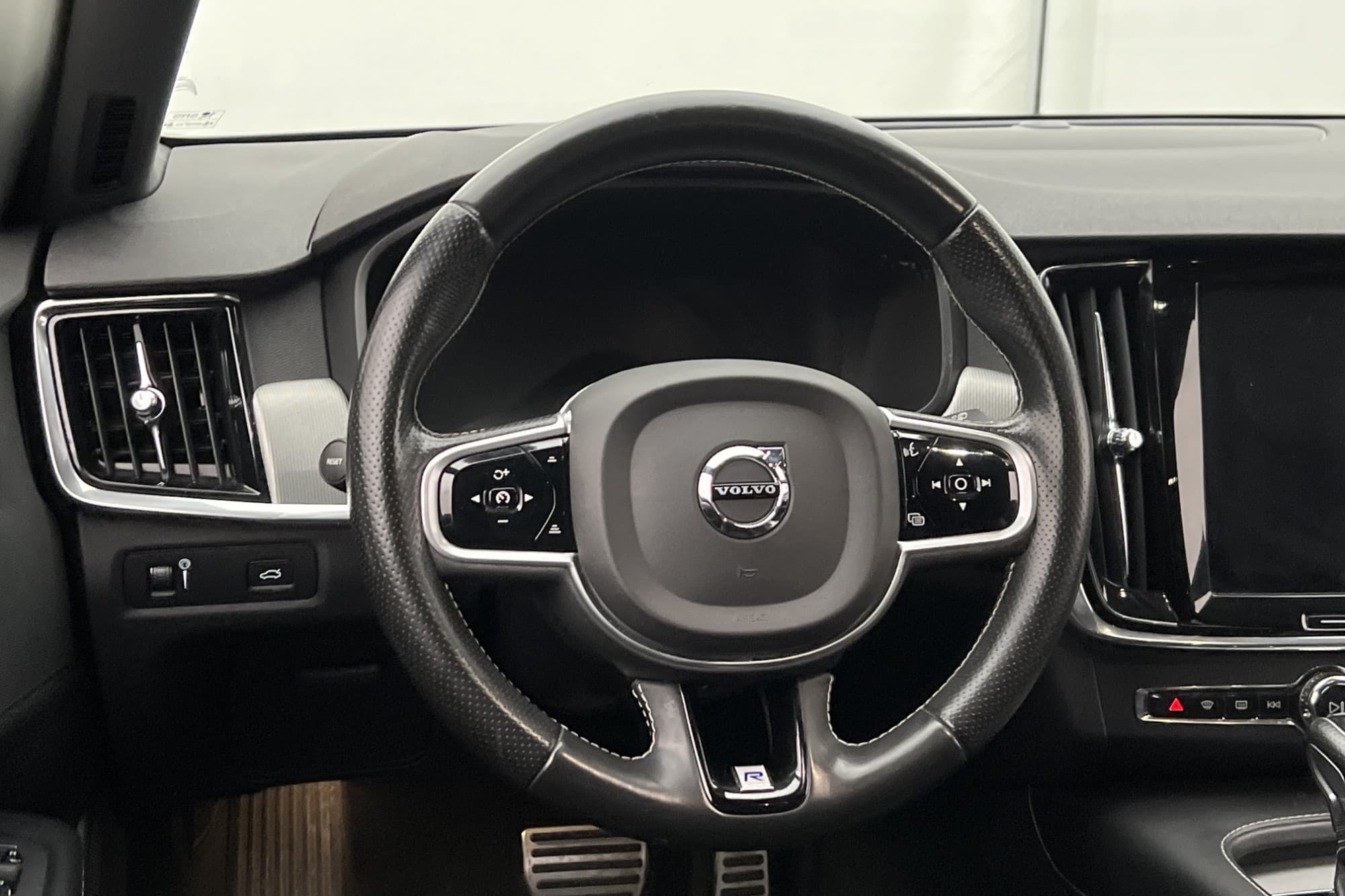 Volvo V90 D4 Geartronic, 8-trinn, 190hk, 2018