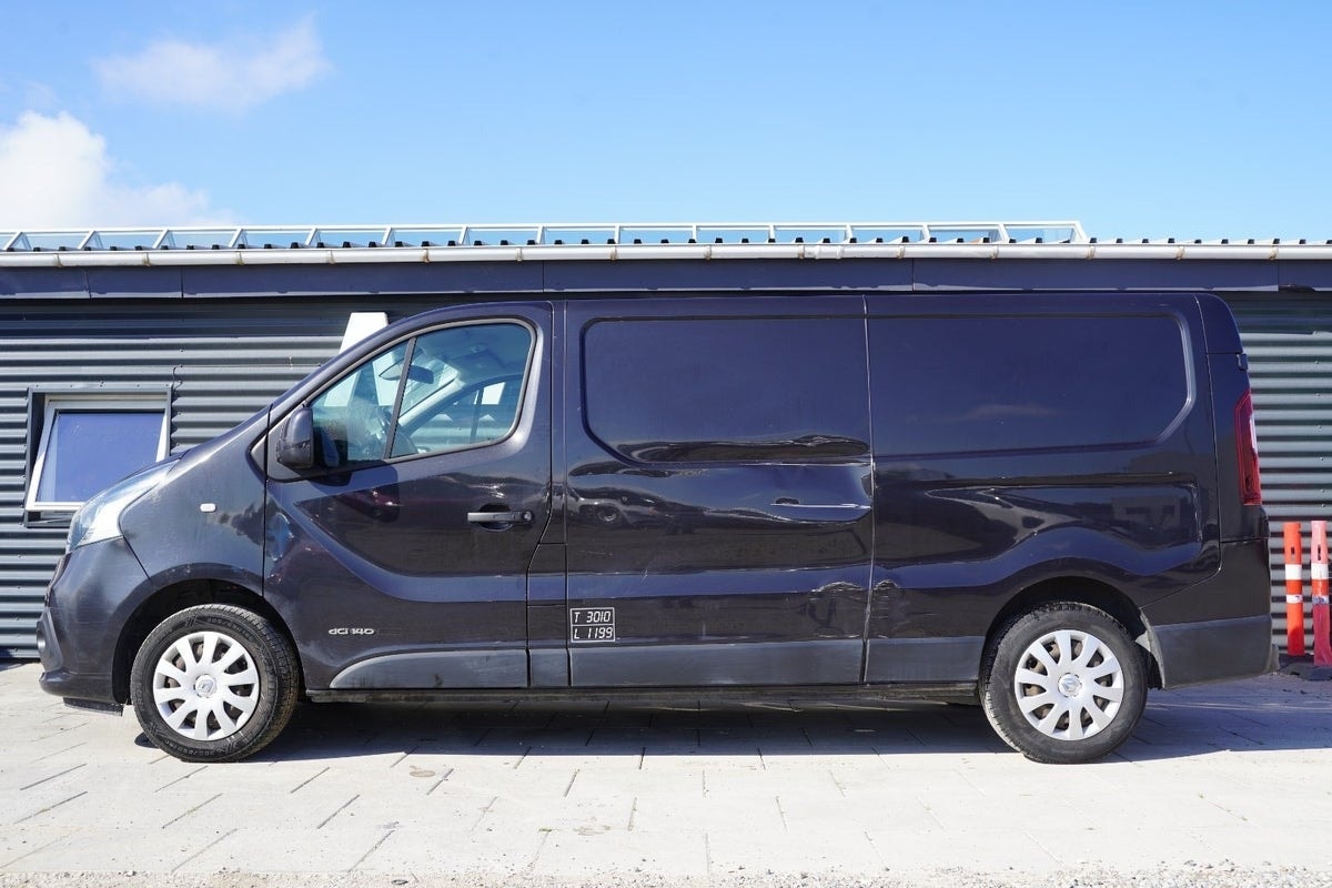 Renault Trafic Van 2.7t 1.6 dCi Manual, 140hp, 2015