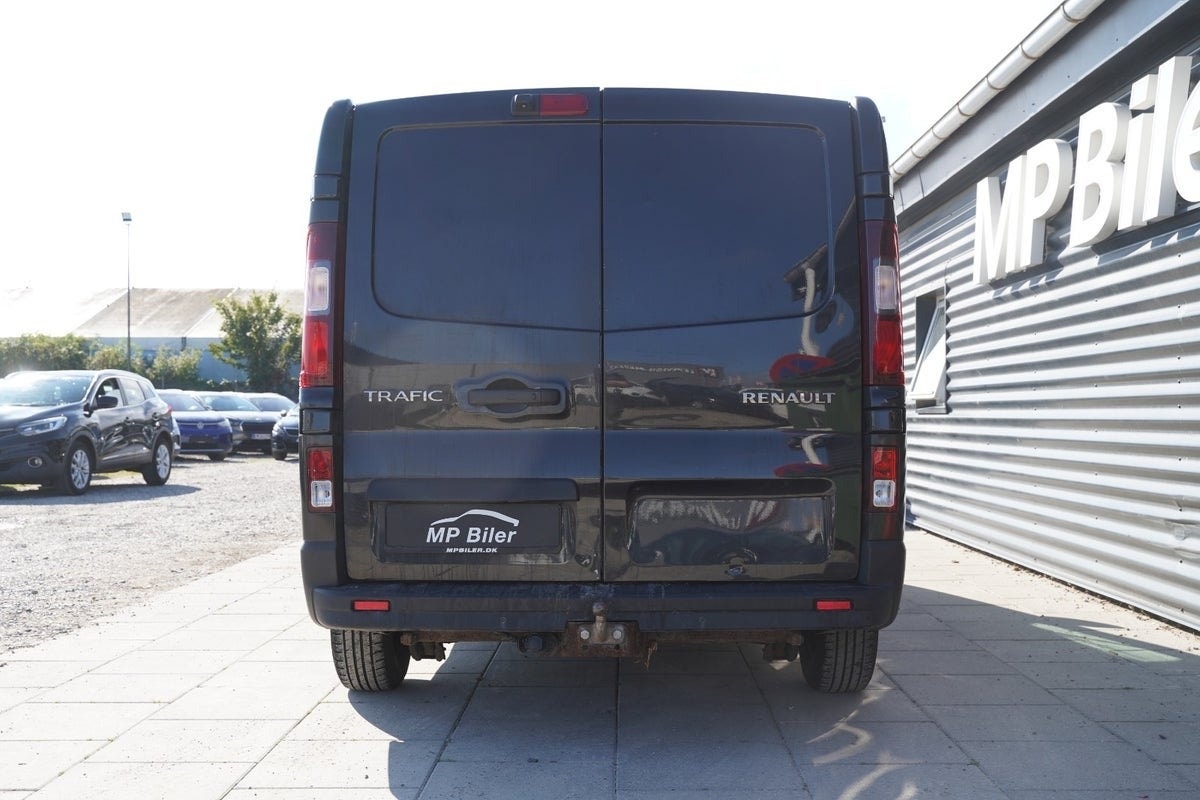 Renault Trafic Van 2.7t 1.6 dCi Manual, 140hp, 2015