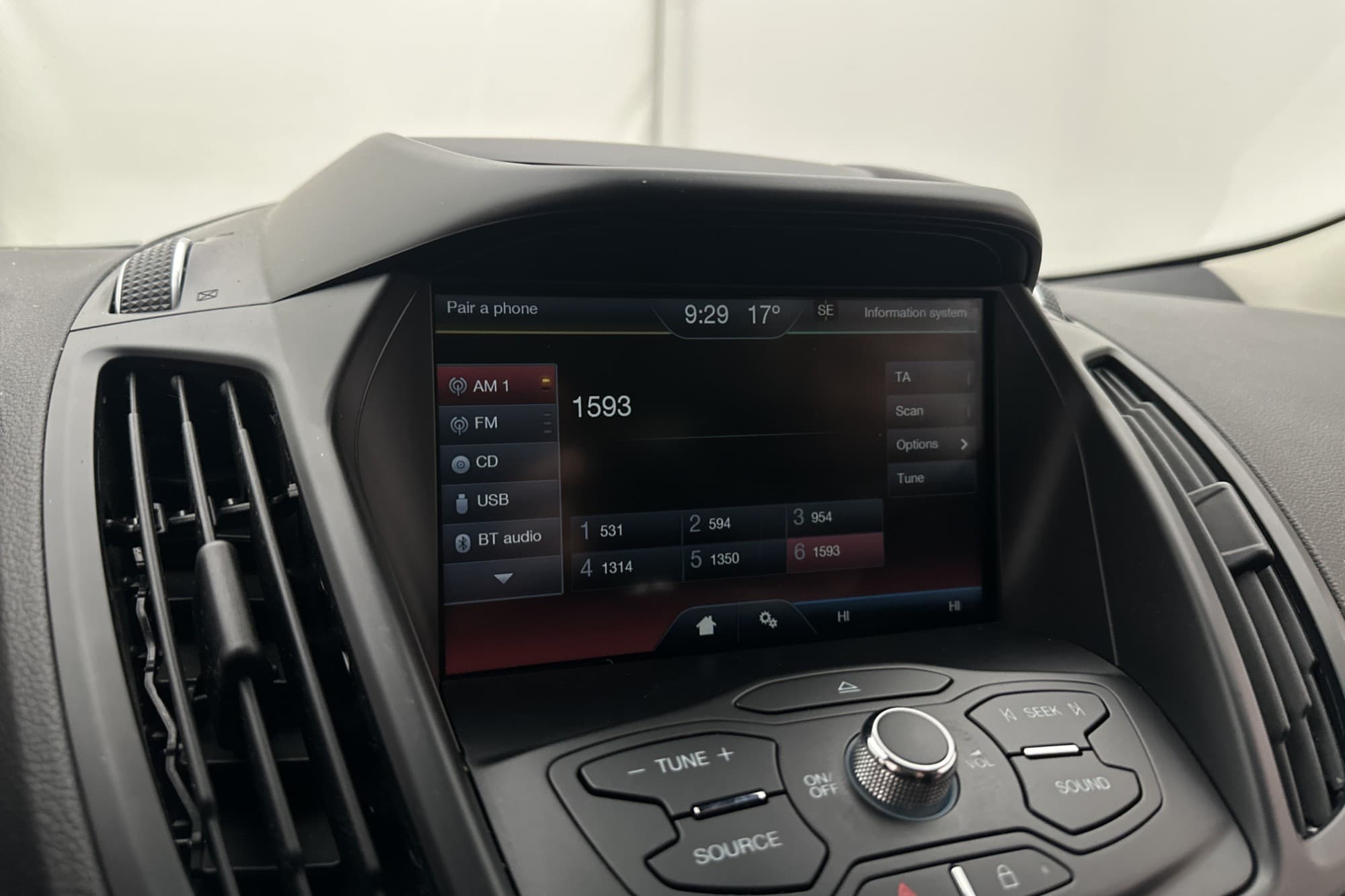 Ford Kuga 1.5 EcoBoost Manual, 6-trins, 150ps, 2017