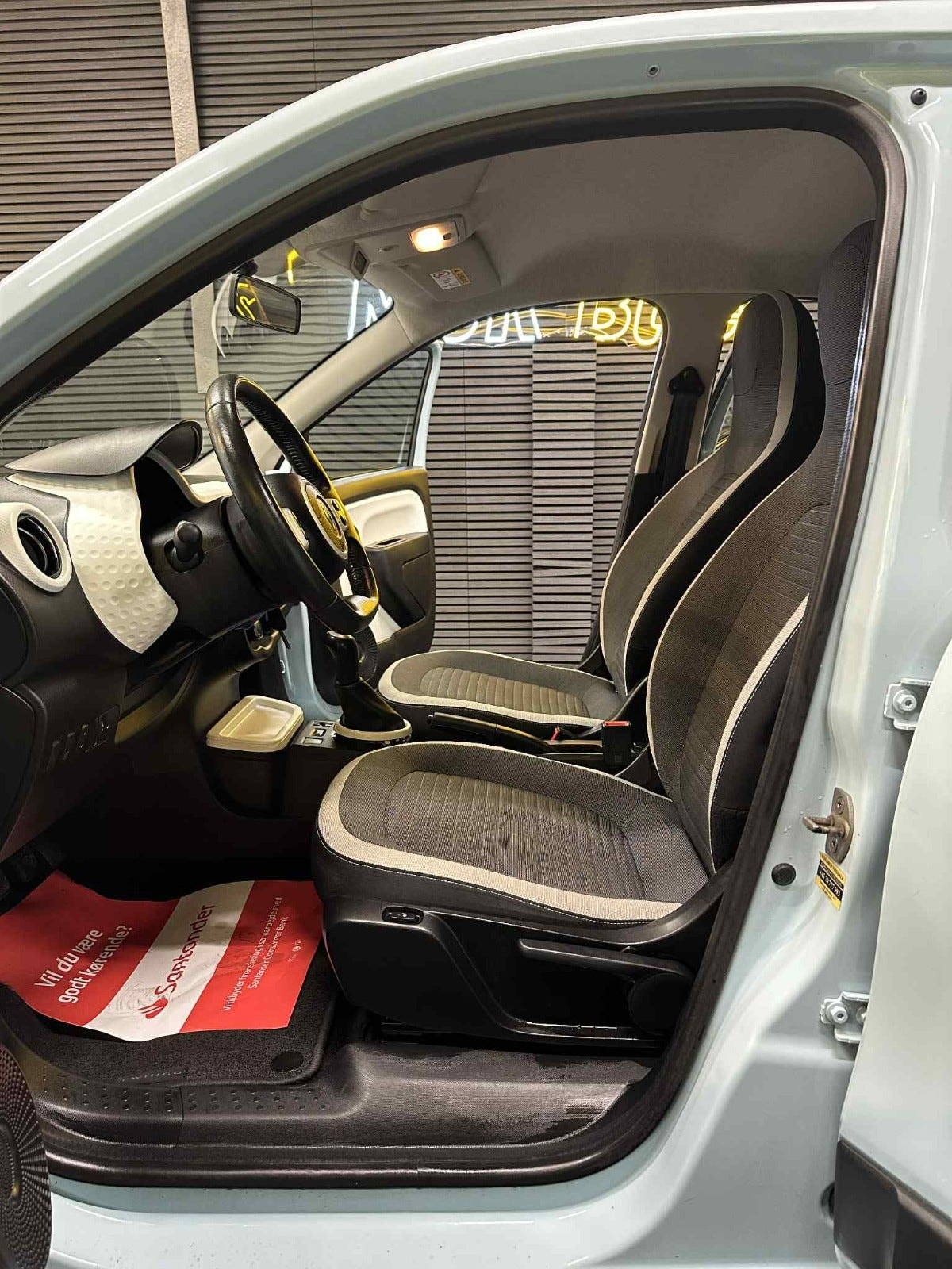 Renault Twingo 1.0 SCe EDC, 71hp, 2015