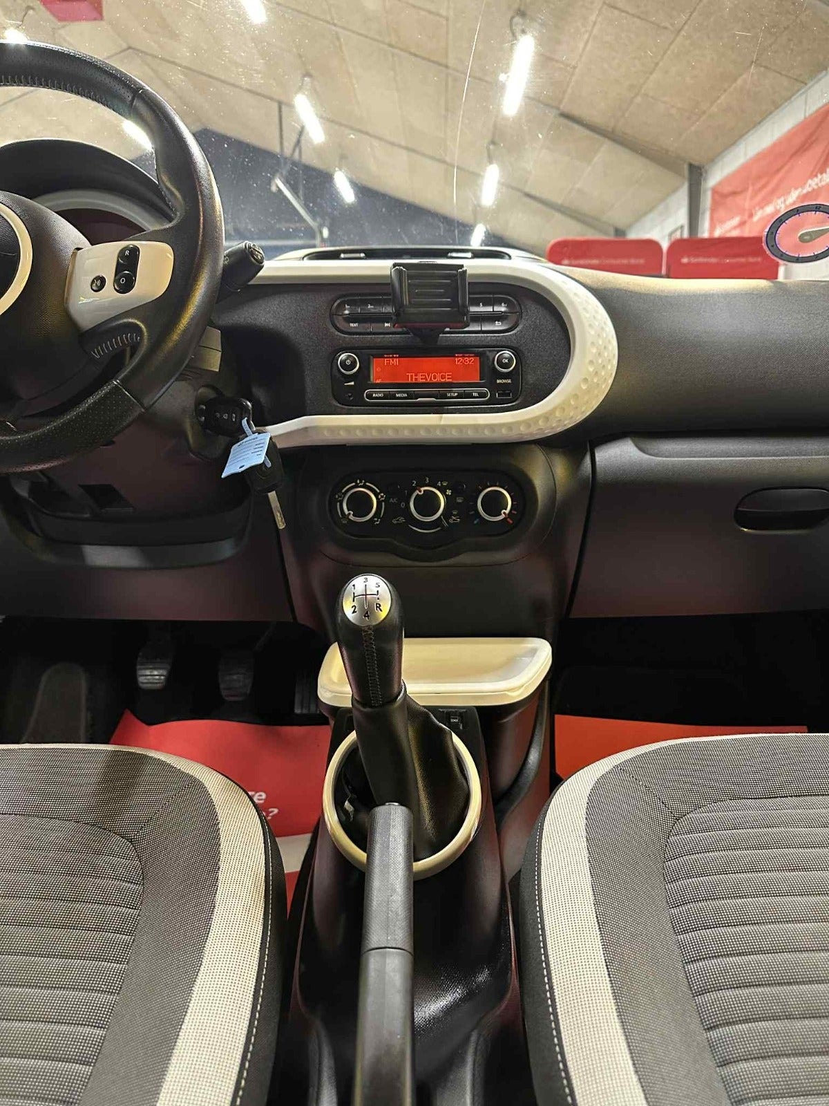 Renault Twingo 1.0 SCe EDC, 71hp, 2015