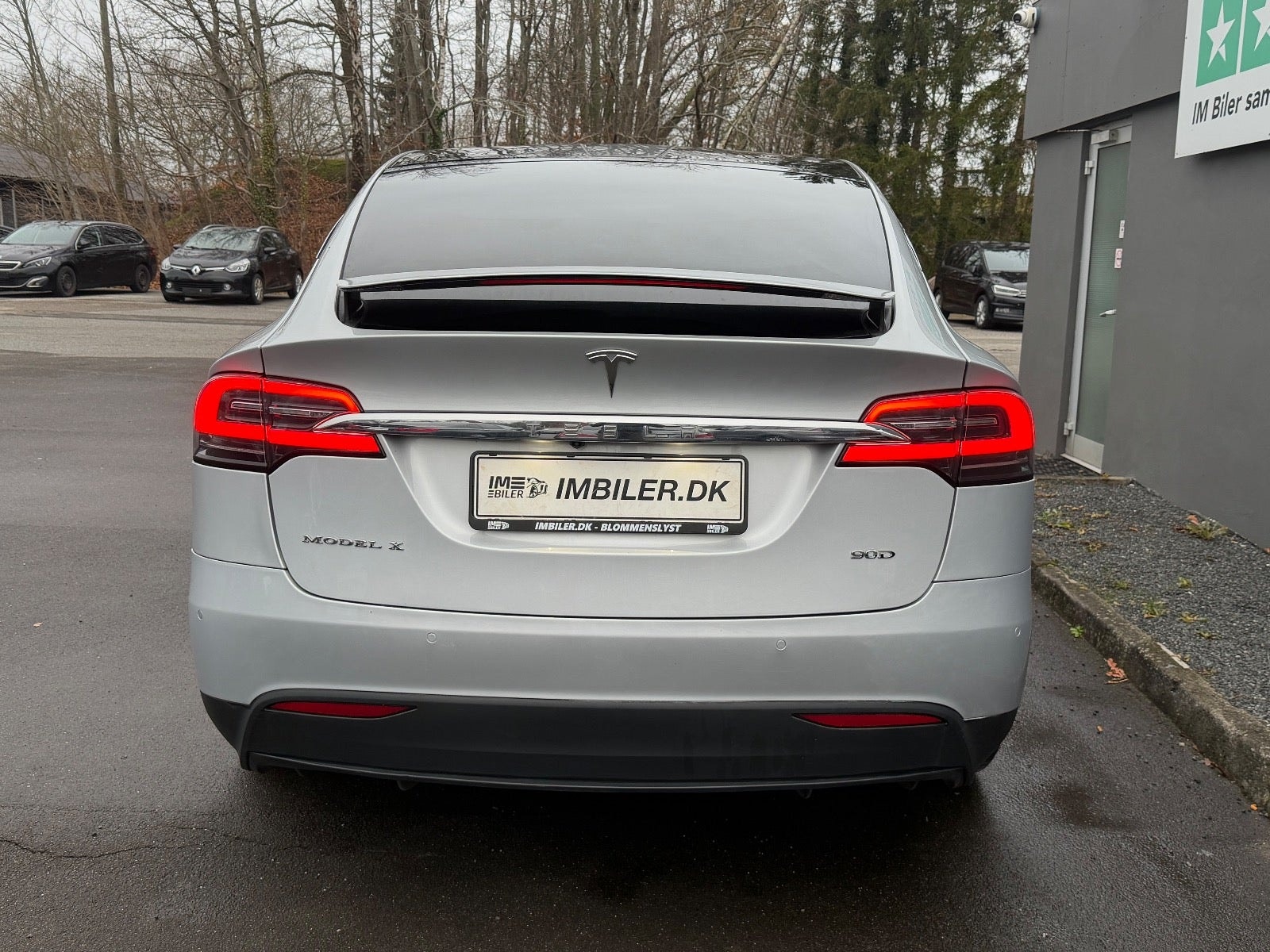 Tesla Model X 90D, 423hp, 2016