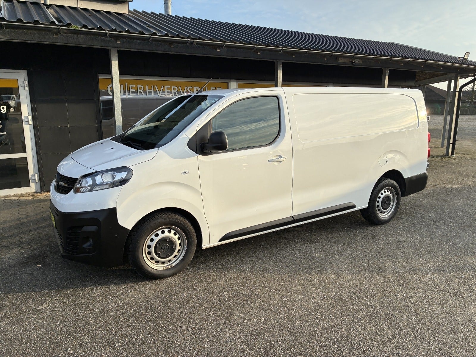 Opel Vivaro Panel Van IP 2.0 BlueHDI Automatic, 144hp, 2022