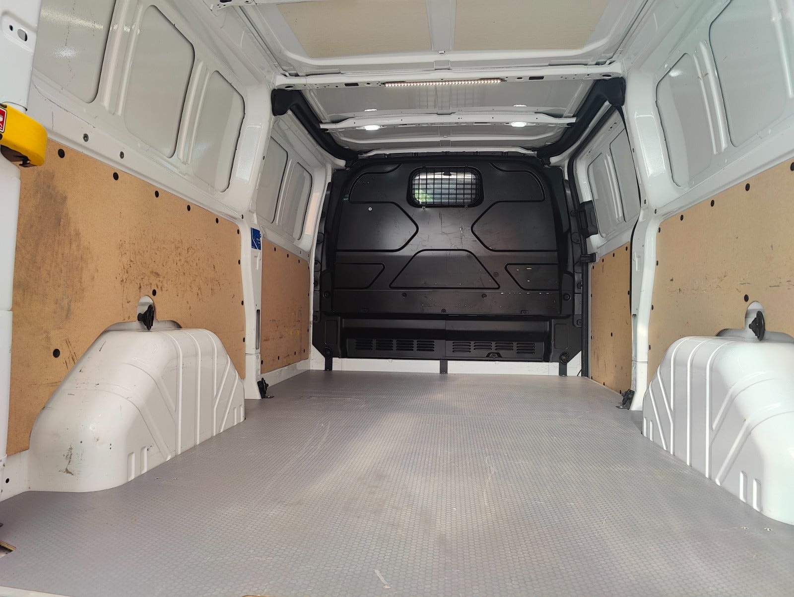 Ford Transit Custom 320 2.0 EcoBlue Manuell, 6-trinn, 130hk, 2019